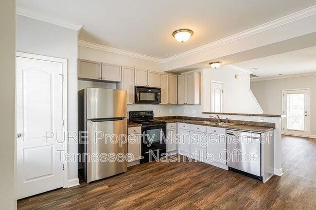 5170 Hickory Hollow Pkwy in Nashville, TN - Building Photo - Building Photo