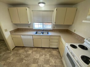 1316 S 23rd Ave in Yakima, WA - Building Photo - Building Photo