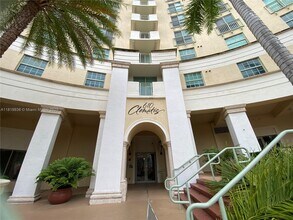 610 Clematis St in West Palm Beach, FL - Building Photo - Building Photo