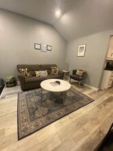 295 George St in Sarnia, ON - Foto de edificio - Building Photo