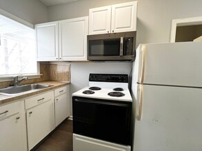 58 Washington St in Middletown, CT - Building Photo - Building Photo