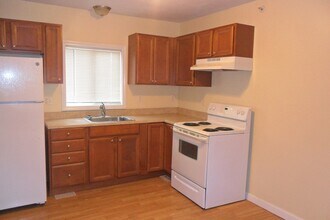 848 Waverly St in Framingham, MA - Building Photo - Building Photo