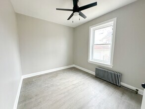 4045 W Argyle St in Chicago, IL - Building Photo - Building Photo