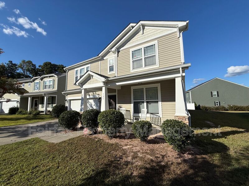 127 Rosebud Ln in Durham, NC - Building Photo