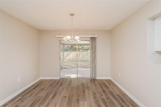 8807 Spruce Ln in Tampa, FL - Building Photo - Building Photo