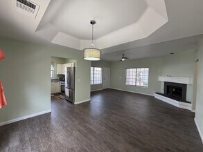 1415 Santa Margarita St in Las Vegas, NV - Building Photo - Building Photo