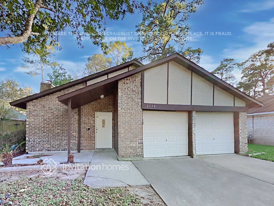 2138 Wood River Rd in Spring, TX - Building Photo