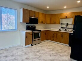 1714 Poplar St in Helena, MT - Building Photo