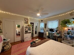 134 N Union St, Unit 1 in Arlington, MA - Building Photo - Building Photo