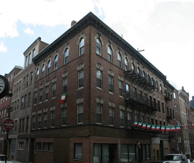 46 Bennett St