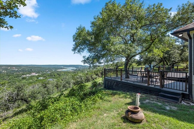 10917 Panoramic View in Jonestown, TX - Building Photo - Building Photo