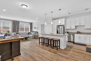 140-136 36th St in Union City, NJ - Building Photo