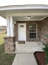 1709 Novella Ct in Fort Worth, TX - Building Photo - Building Photo