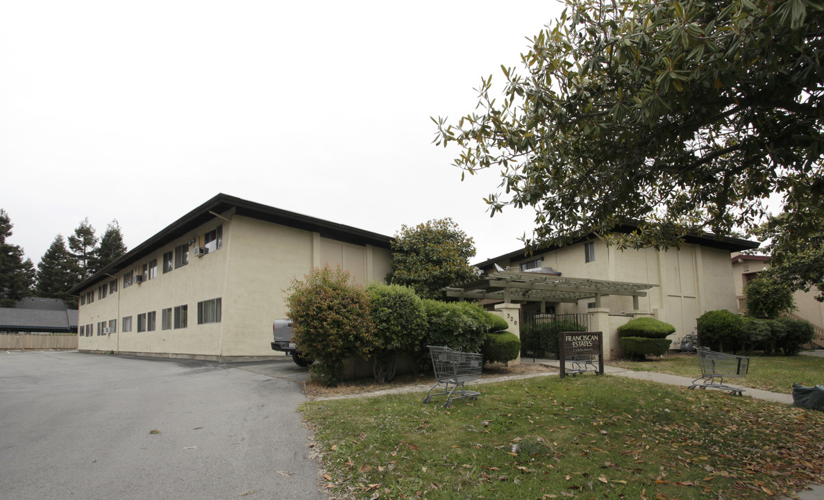 Franciscan Estates in Fremont, CA - Building Photo