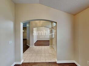 10120 Lancashire Dr in Jacksonville, FL - Foto de edificio - Building Photo