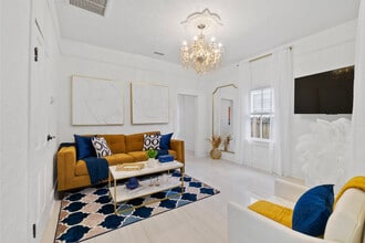 140B M L King Ave in St. Augustine, FL - Building Photo - Building Photo