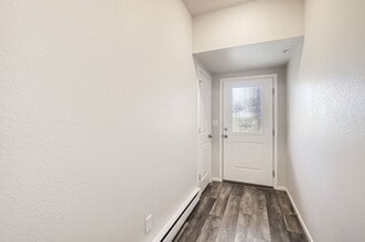 2060 Autumn Moon Dr in Windsor, CO - Building Photo - Building Photo