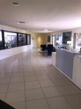 3545 S Ocean Blvd in South Palm Beach, FL - Building Photo - Building Photo