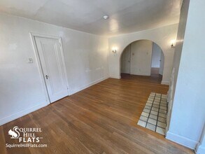 6532 Wilkins Ave, Unit A4 in Pittsburgh, PA - Foto de edificio - Building Photo