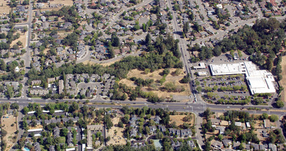 Mohania Glen in Santa Rosa, CA - Building Photo - Building Photo