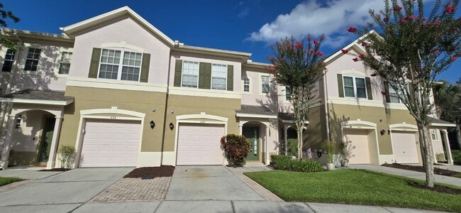 property at 638 Pinebranch Cir