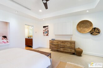 690 W Linda Vista Dr in Palm Springs, CA - Building Photo - Building Photo
