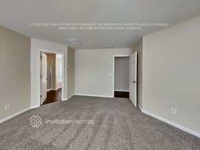 7307 Lamplighter Close Dr in Matthews, NC - Building Photo - Building Photo