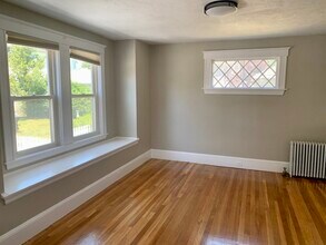 54 Colby Rd, Unit 1 in Quincy, MA - Building Photo - Building Photo
