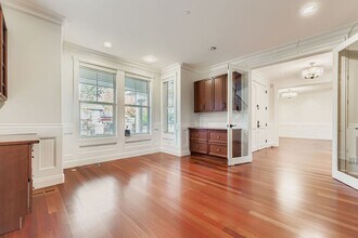 603 9th Ave in Kirkland, WA - Building Photo - Building Photo