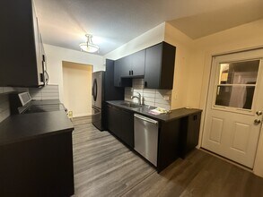 2217 Hillside Ave in Coquitlam, BC - Building Photo - Building Photo