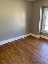 825 N Walnut St in Newton, KS - Building Photo - Building Photo