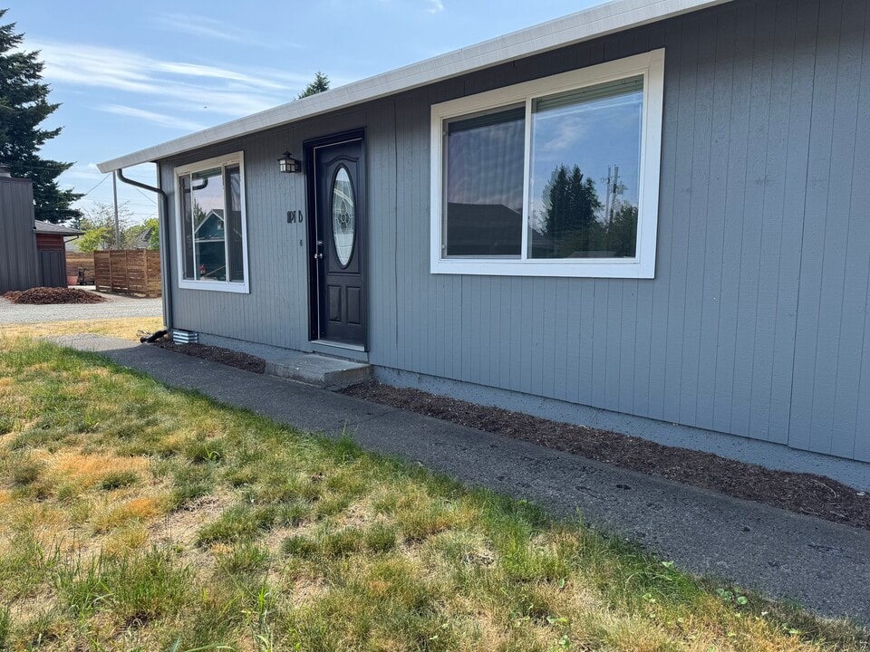 3209 W St, Unit Apartment B in Vancouver, WA - Building Photo