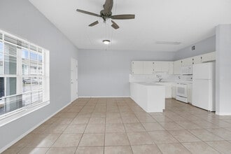 Mariner Apartments of Spring Hill in Spring Hill, FL - Building Photo - Building Photo