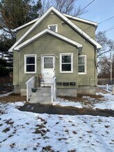 18 Lily St-Unit -2 in Albany, NY - Building Photo - Building Photo