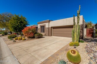 6584 Shooting Star Way in Scottsdale, AZ - Building Photo - Building Photo