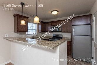 1165 to 1169 Snyder Wy in Oconomowoc, WI - Building Photo - Building Photo