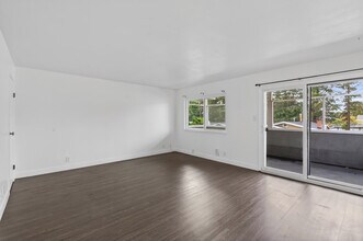 3216 Delaware St in Oakland, CA - Building Photo - Building Photo