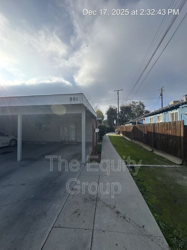 property at 801 S Conyer St