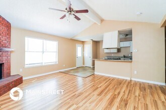 5715 Woodsetter Ct in Arlington, TX - Foto de edificio - Building Photo