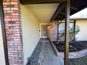 1536 Sheldon Dr in Modesto, CA - Building Photo - Building Photo