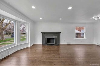 8285 Cheyenne St, Unit A1 in Detroit, MI - Building Photo - Building Photo