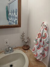 363 Laurel St, Unit Suite 1 in Hartford, CT - Building Photo - Building Photo