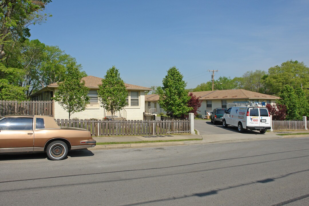 Augustine Court Condominiums in Nashville, TN - Building Photo