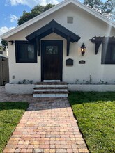 734 47th St in West Palm Beach, FL - Building Photo - Building Photo