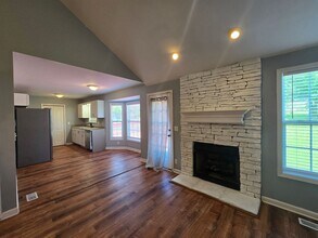 1721 Needmore Rd in Clarksville, TN - Building Photo - Building Photo