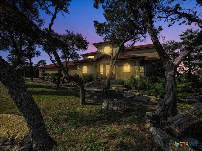 2000 Village Oak in Canyon Lake, TX - Building Photo - Building Photo
