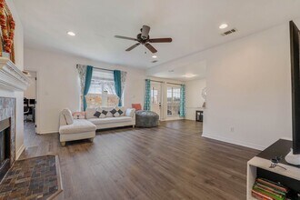 3206 Neuburg Ct in College Station, TX - Building Photo - Building Photo