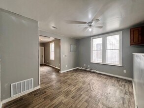 1037 Orchard St in Toledo, OH - Building Photo - Building Photo