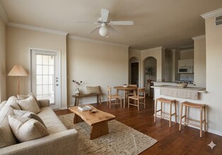 1216 S Missouri Ave, Unit 312 in Clearwater, FL - Building Photo - Building Photo