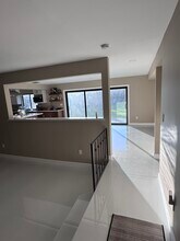 8024 SW 91 Ave in Miami, FL - Building Photo - Building Photo